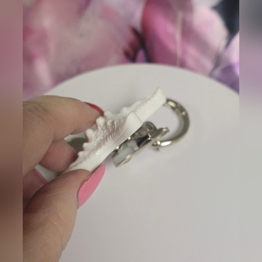🆕️👒🏖 WHITE STARFISH HAT CLIP 🏖👒 - Picture 3 of 9